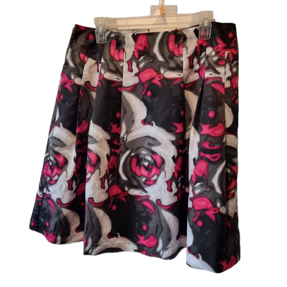 Adorable Lined Flared Skirt